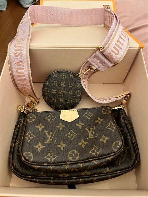 borsa tracolla louis vuitton rosa|Monogram di Louis Vuitton da donna .